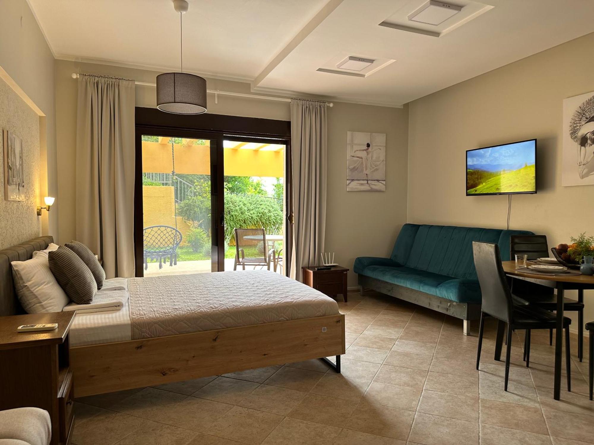 Villa Risan Apartments Bagian luar foto